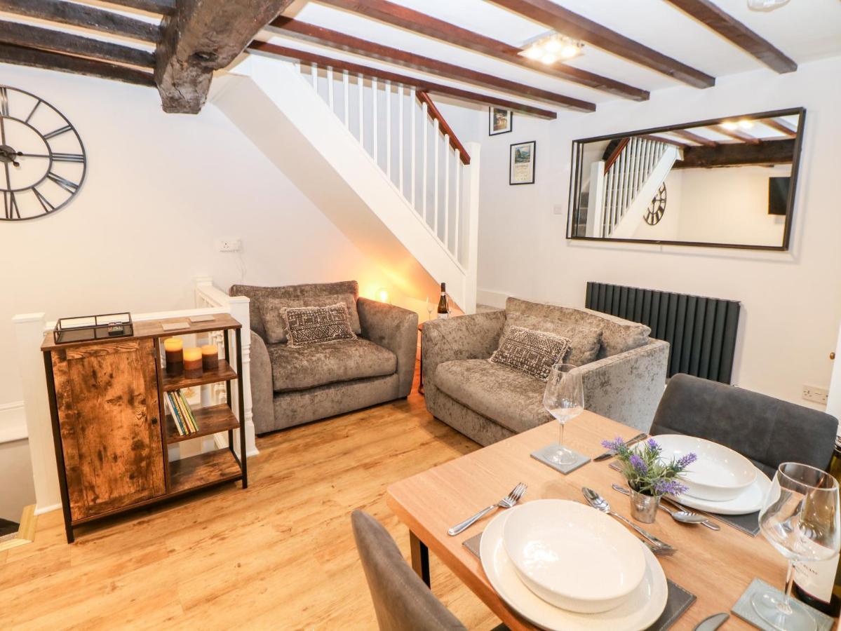 Middle Cottage Ashbourne  Extérieur photo